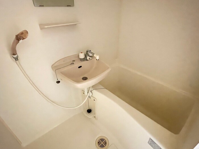 物件内観写真13　(洗面)