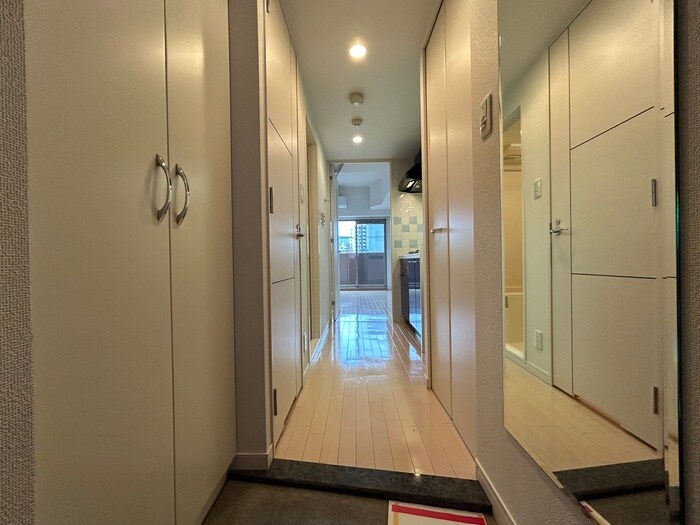 物件内観写真22　(玄関)