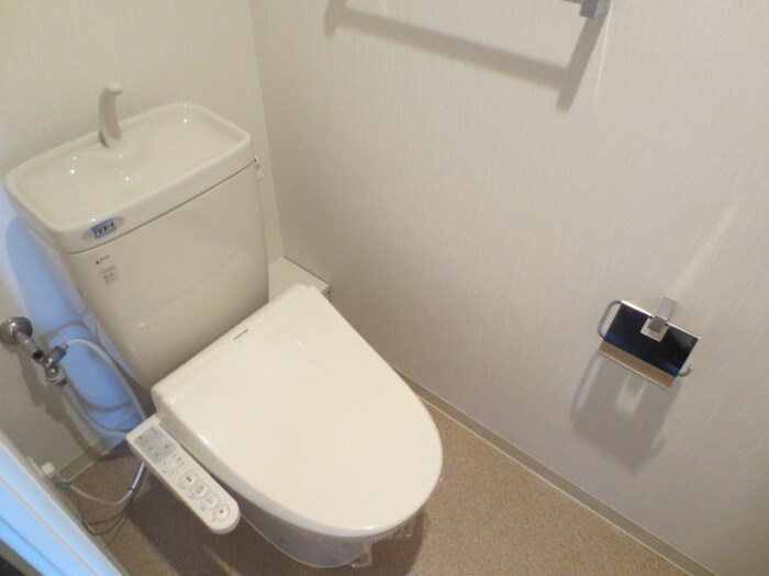 物件内観写真11　(トイレ)