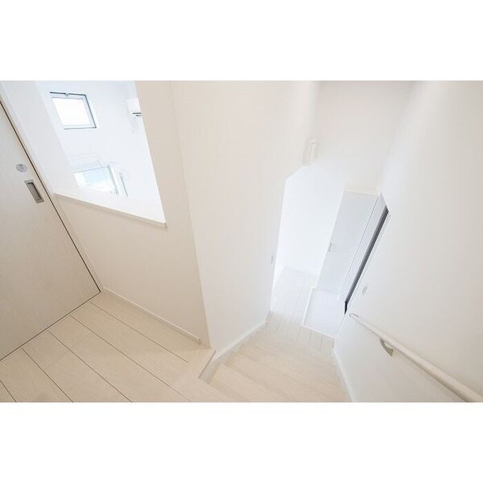 物件内観写真12　(廊下)