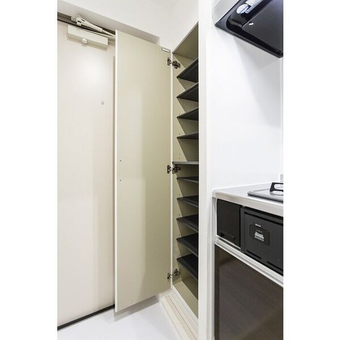 物件内観写真15　(靴箱)