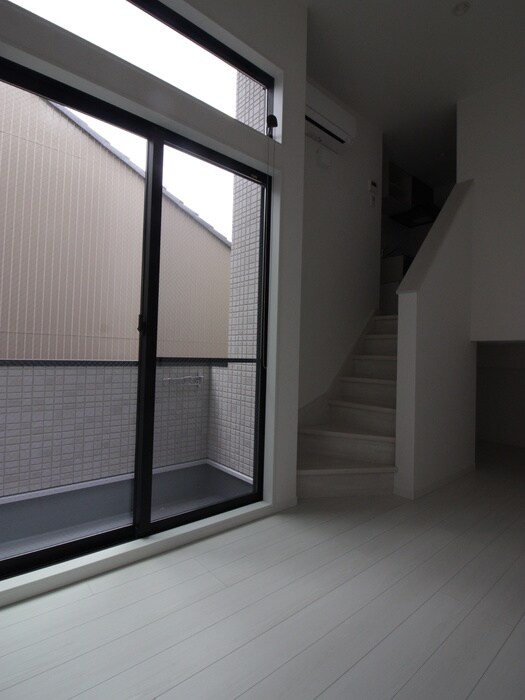 物件内観写真8　(内観写真)