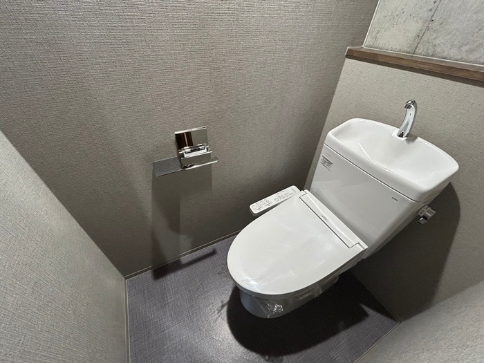 物件内観写真14　(トイレ)