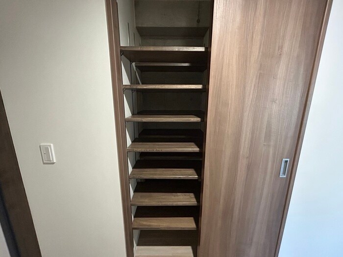 物件内観写真18　(靴箱)