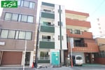 建築中