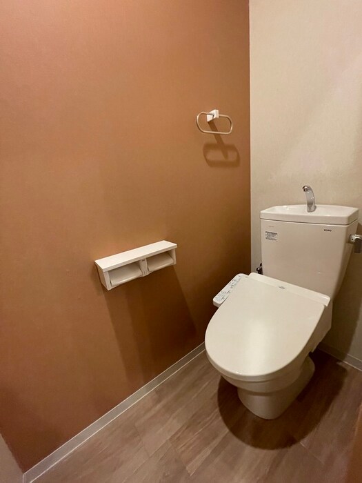 物件内観写真13　(トイレ)