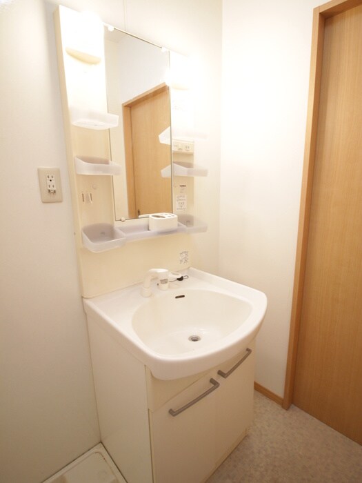 物件内観写真12　(洗面)