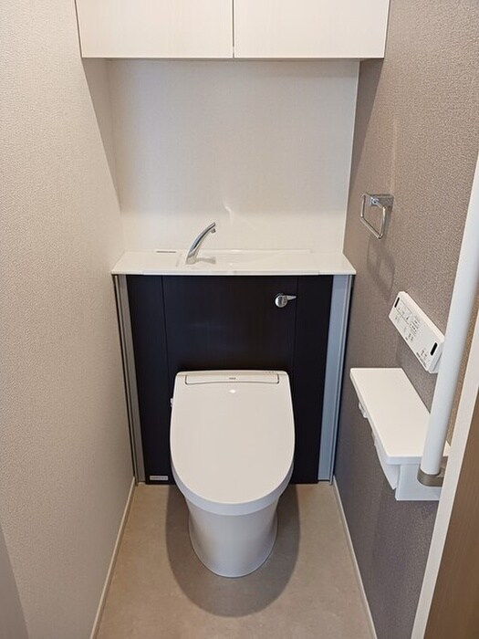 物件内観写真13　(トイレ)