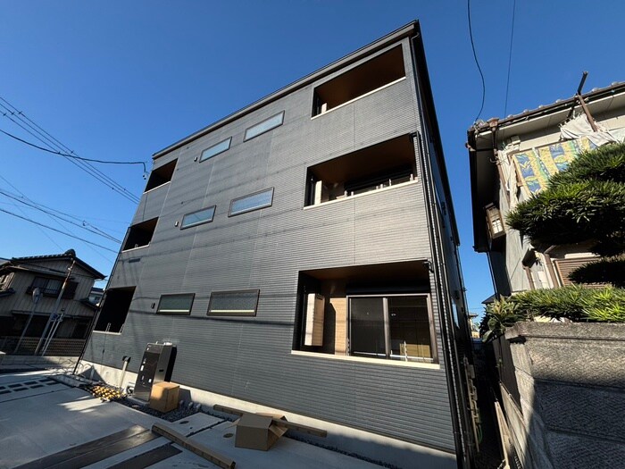 物件外観写真2　(外観写真)