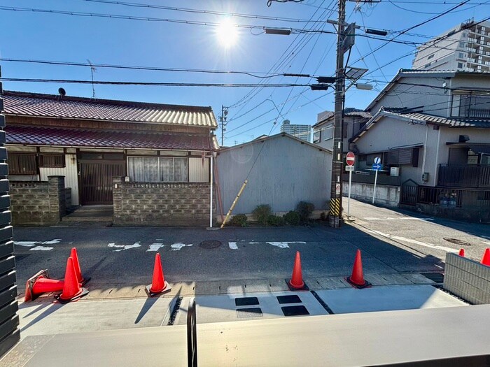 物件内観写真15　(室内からの展望)