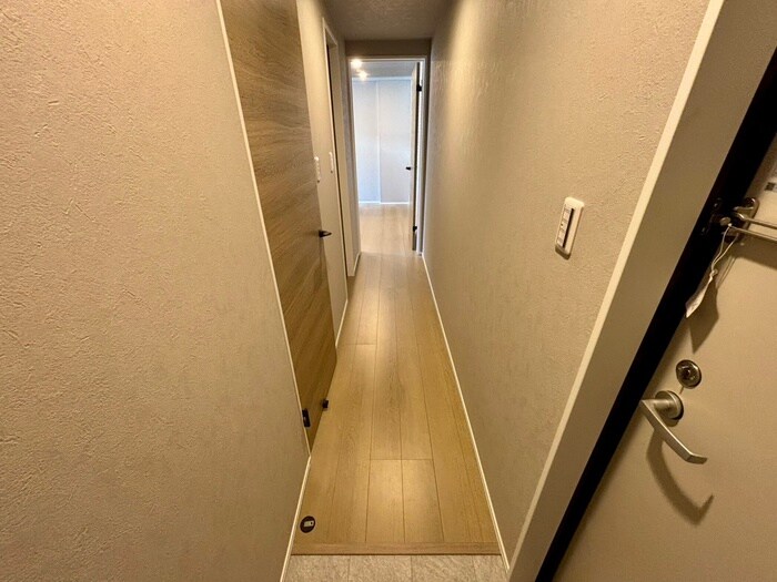 物件内観写真19　(廊下)