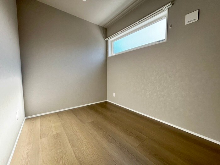 物件内観写真21　(居室)