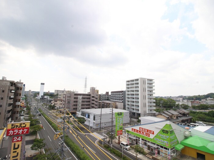 物件内観写真20　(室内からの展望)