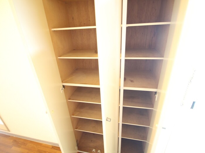 物件内観写真21　(靴箱)