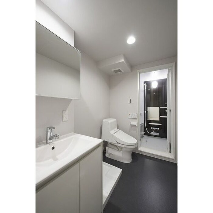 物件内観写真8　(洗面)