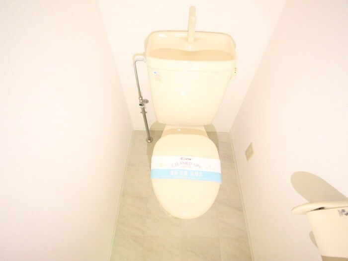 物件内観写真13　(トイレ)