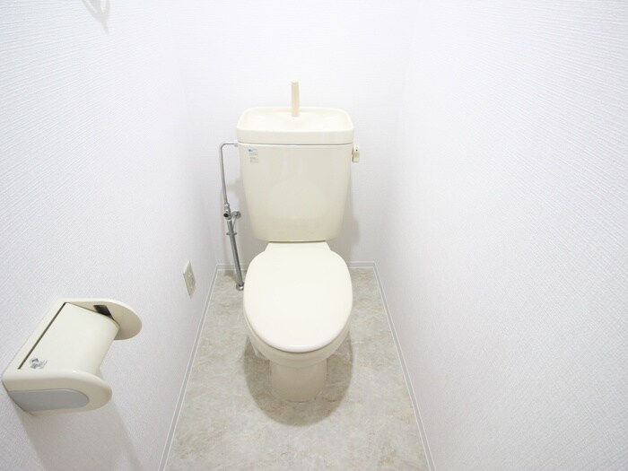 物件内観写真14　(トイレ)