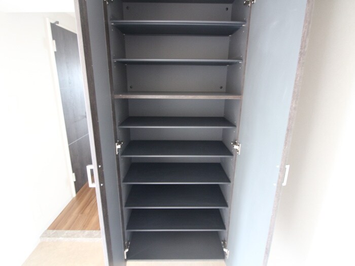 物件内観写真15　(靴箱)