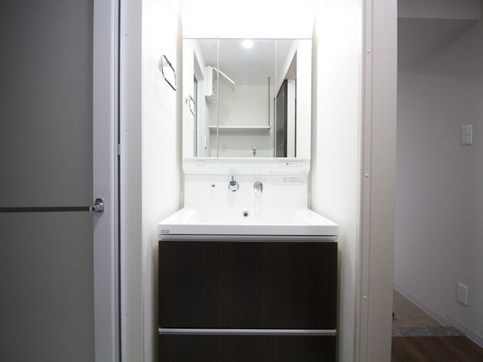 物件内観写真16　(洗面)
