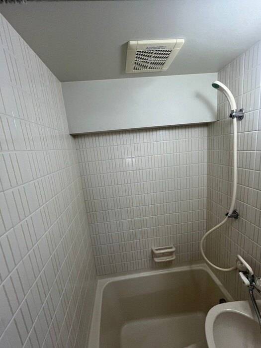 物件内観写真11　(バス／シャワールーム等)