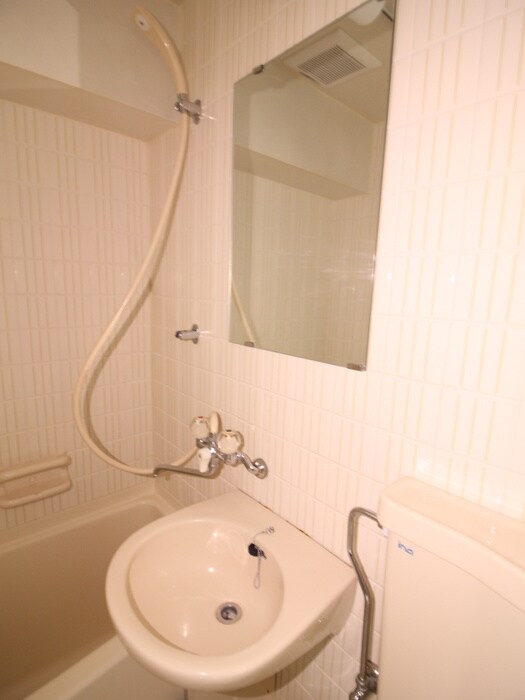 物件内観写真13　(洗面)