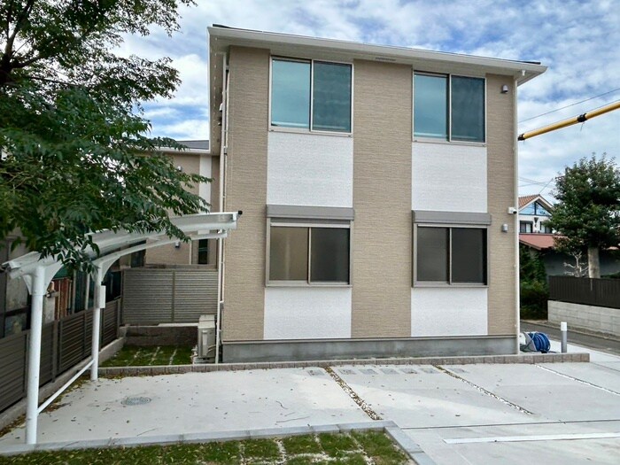 物件外観写真3　(外観写真)