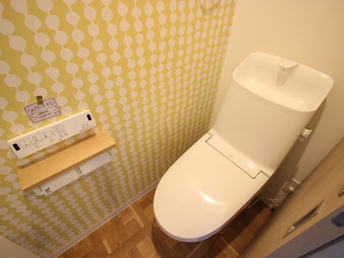 物件内観写真13　(トイレ)