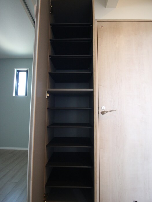 物件内観写真17　(靴箱)