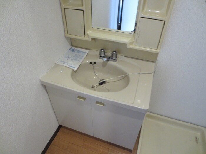 物件内観写真7　(洗面)