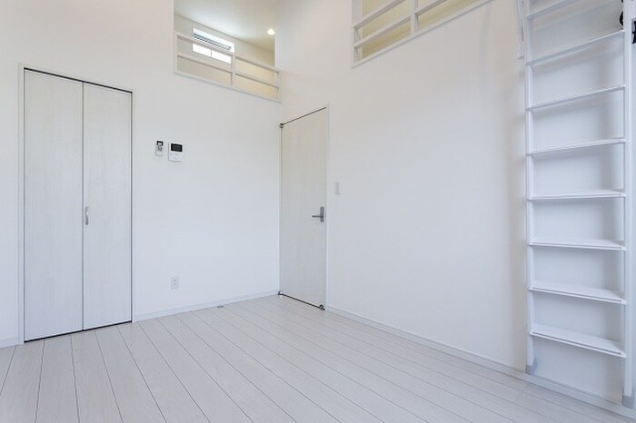 物件内観写真8　(居室)