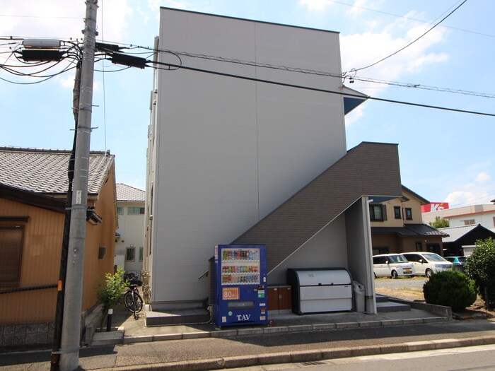 物件外観写真4　(周辺環境)