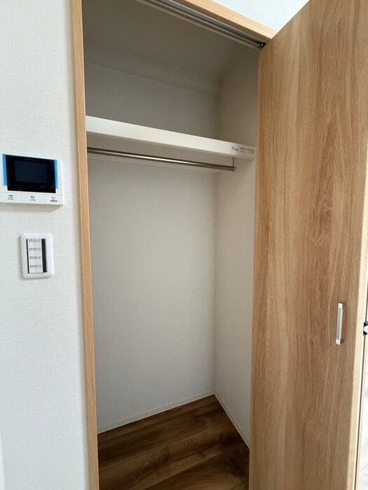 物件内観写真13　(収納)