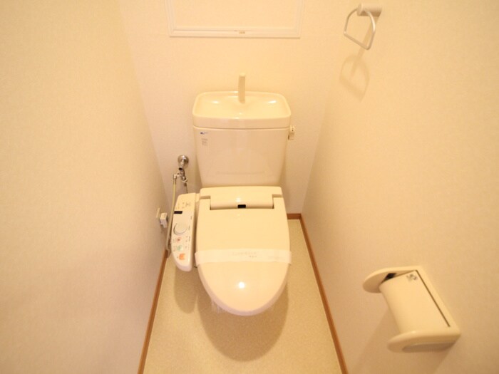 物件内観写真12　(トイレ)