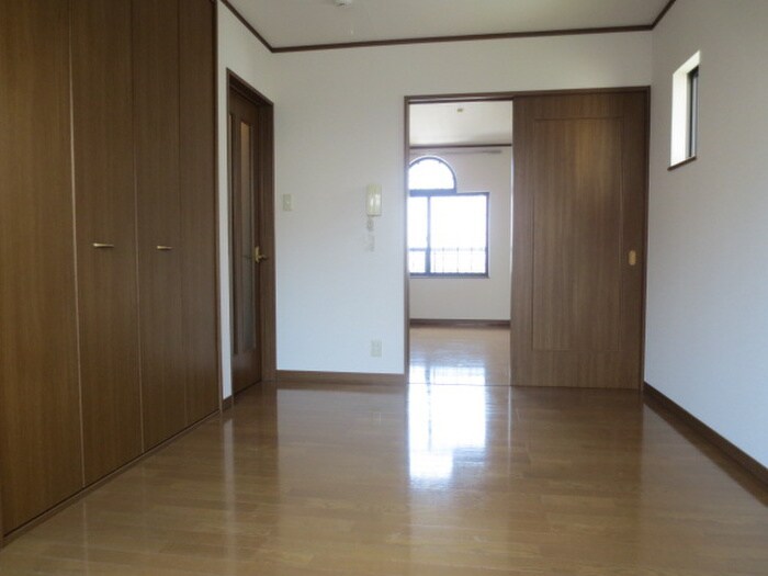 物件内観写真10　(居室)