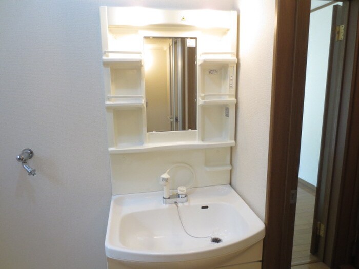 物件内観写真11　(洗面)