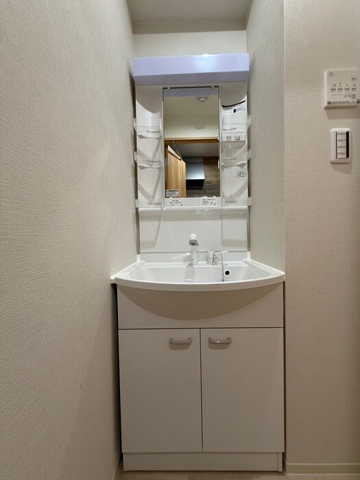 物件内観写真10　(洗面)