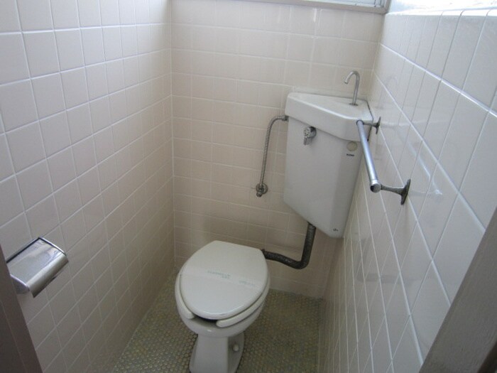 物件内観写真12　(トイレ)
