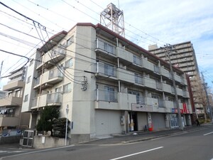 サン宮脇外観写真