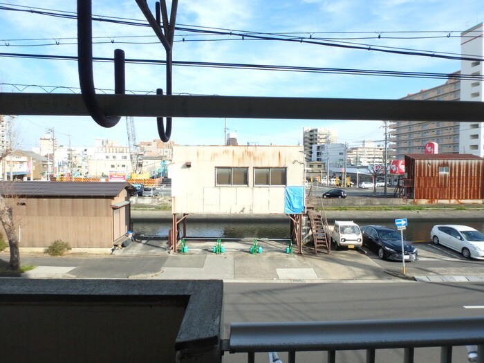 物件内観写真18　(室内からの展望)