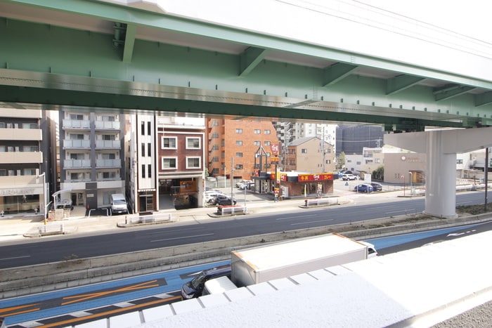 物件内観写真22　(室内からの展望)