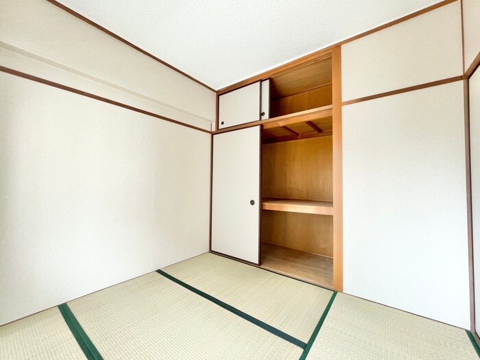 物件内観写真19　(居室)