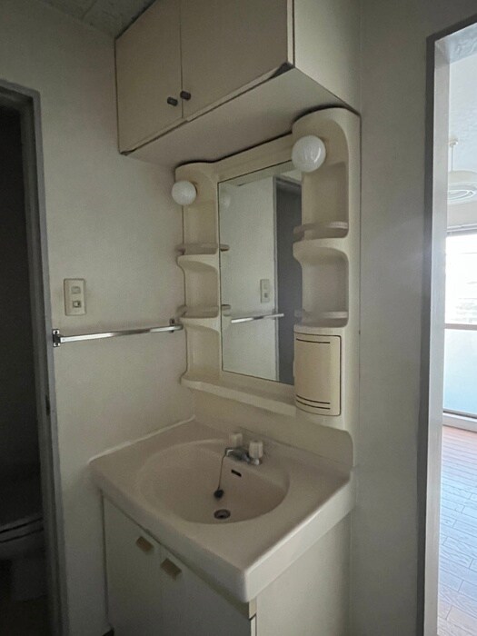 物件内観写真10　(洗面)