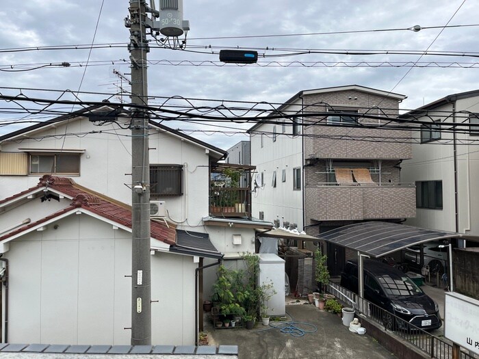 物件内観写真14　(室内からの展望)