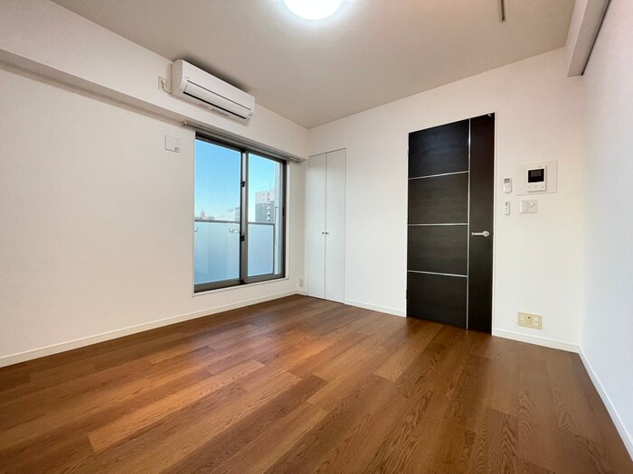 物件内観写真10　(居室)