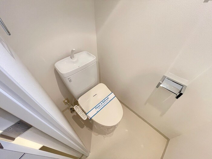 物件内観写真14　(トイレ)