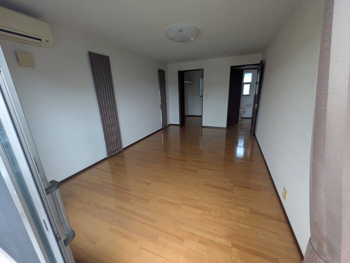 物件内観写真16　(居室)