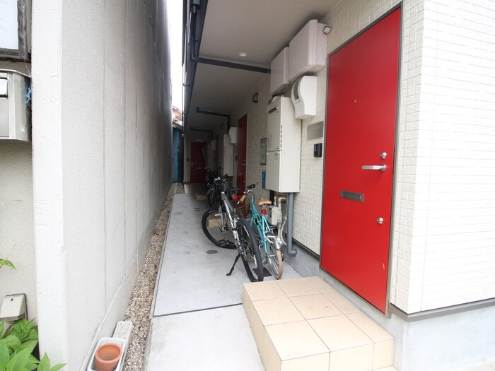 物件外観写真2　(外観写真)