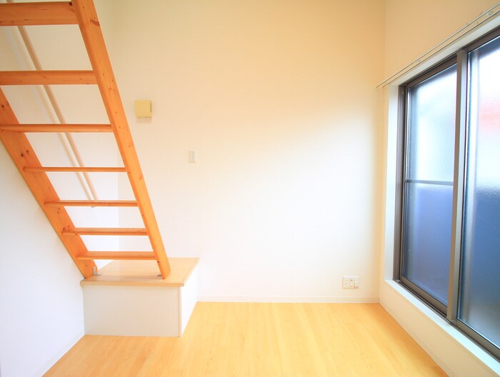 物件内観写真7　(居室)