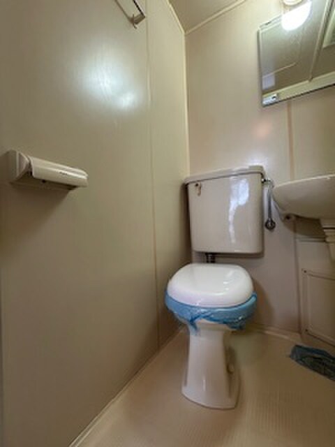物件内観写真14　(トイレ)