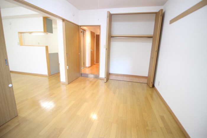 物件内観写真17　(居室)